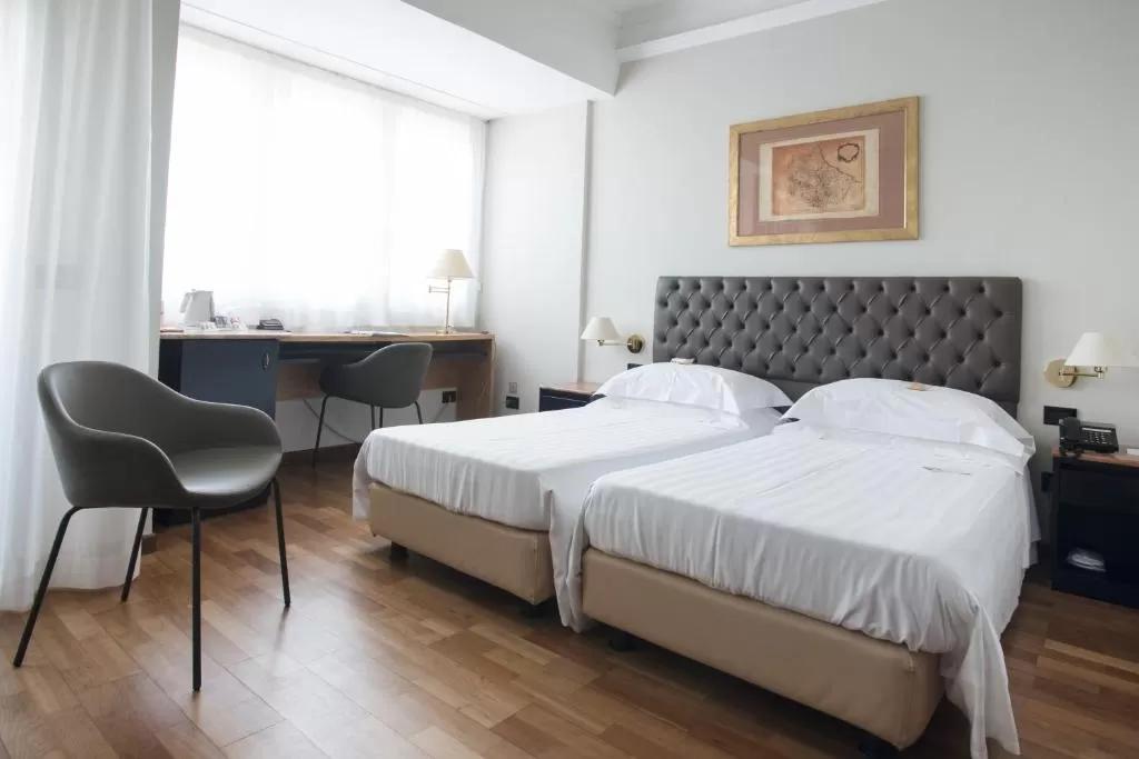 Hotel Plaza Pescara Ngoại thất bức ảnh