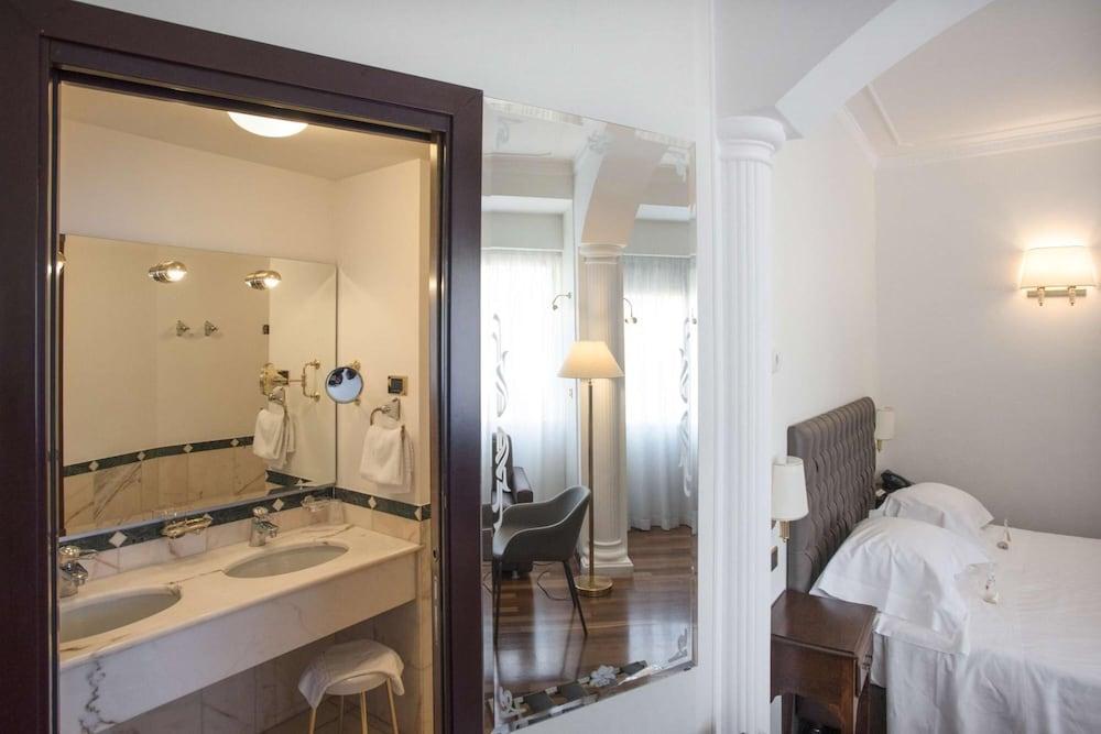 Hotel Plaza Pescara Ngoại thất bức ảnh