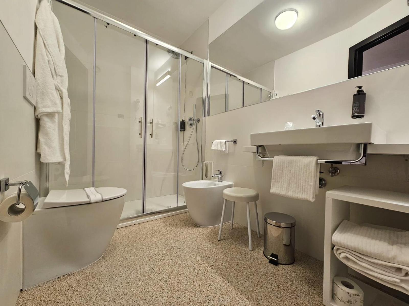 Hotel Plaza Pescara Ngoại thất bức ảnh